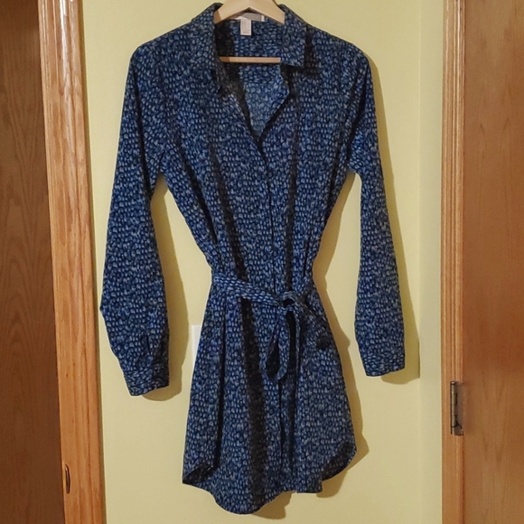 🛍XXI (Forever 21) shirt dress, beautiful pattern, Size M, EUC - Picture 1 of 12